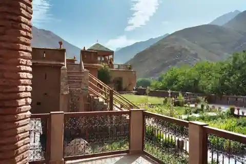 De Marrakech: excursion d'une journée dans les montagnes de l'Atlas et le désert d'Agafay