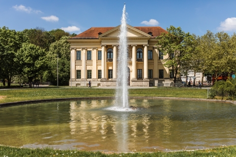Munich: Private Personalized Walking Tour with a Local Host 4-Hour Tour