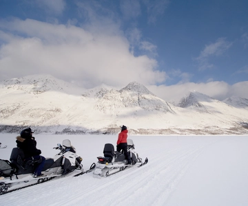 Tromsö: Lyngen Alperna snöskotersafari