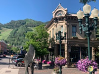 Aspen, City Highlights Tour a pie - Hizvo
