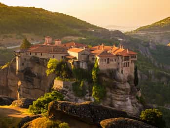 Meteora: Wycieczka po klasztorach, lunch i opcja transferu do Aten