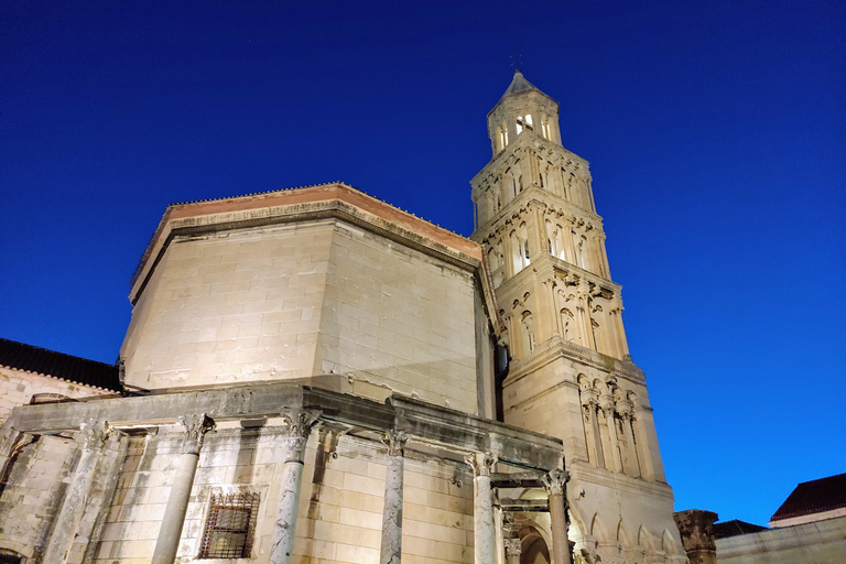 Split: excursão privada à noite mágicaSplit: Passeio turístico noturno mágico Tour turístico particular