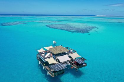 Fidji: excursion d'une journée au bar flottant Cloud 9 et à la pizzeria