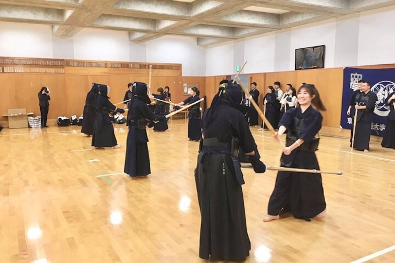 Osaka: Kendo Workshop Erfahrung
