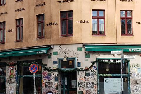 Berlin: Private tour through the district of KreuzbergBerlin: Private Kreuzberg Walking Tour