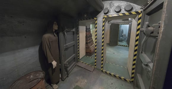 Prague: Communism History and Nuclear Bunker Guided Tour