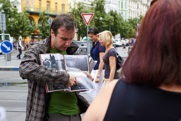 Praag: tour van 2 uur over communisme en atoombombunkers