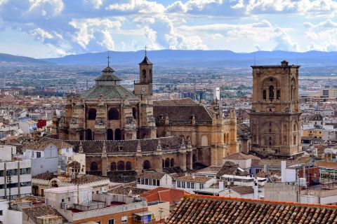 Granada: Visita guiada a pie por el centro de la ciudad