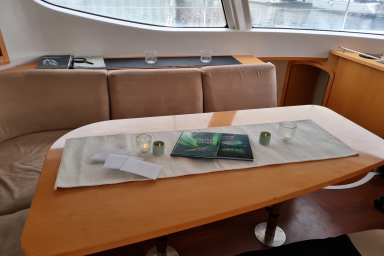 Tromsø: Arctic Fjord privé catamarancruise