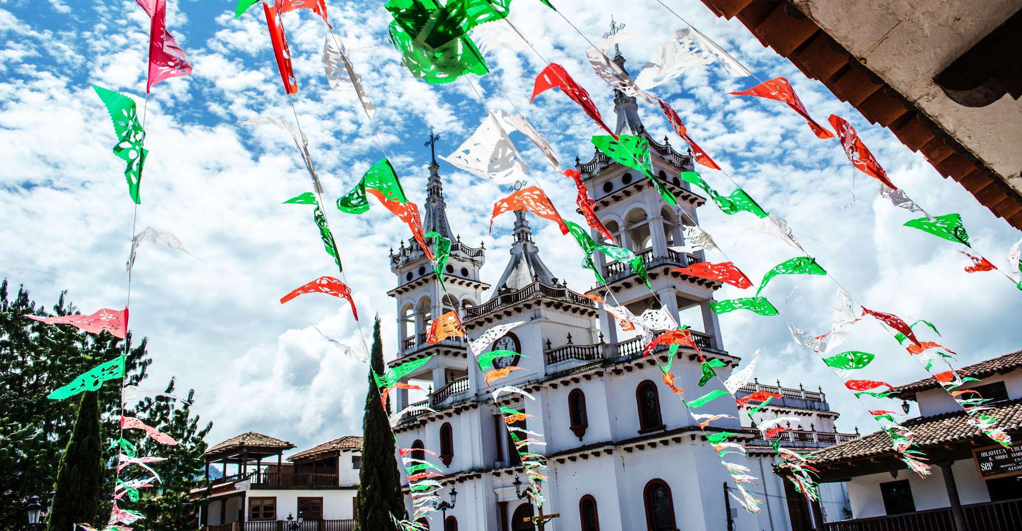 Guadalajara, Mazamitla Tour and Mundo Aventura with Safari - Hizvo