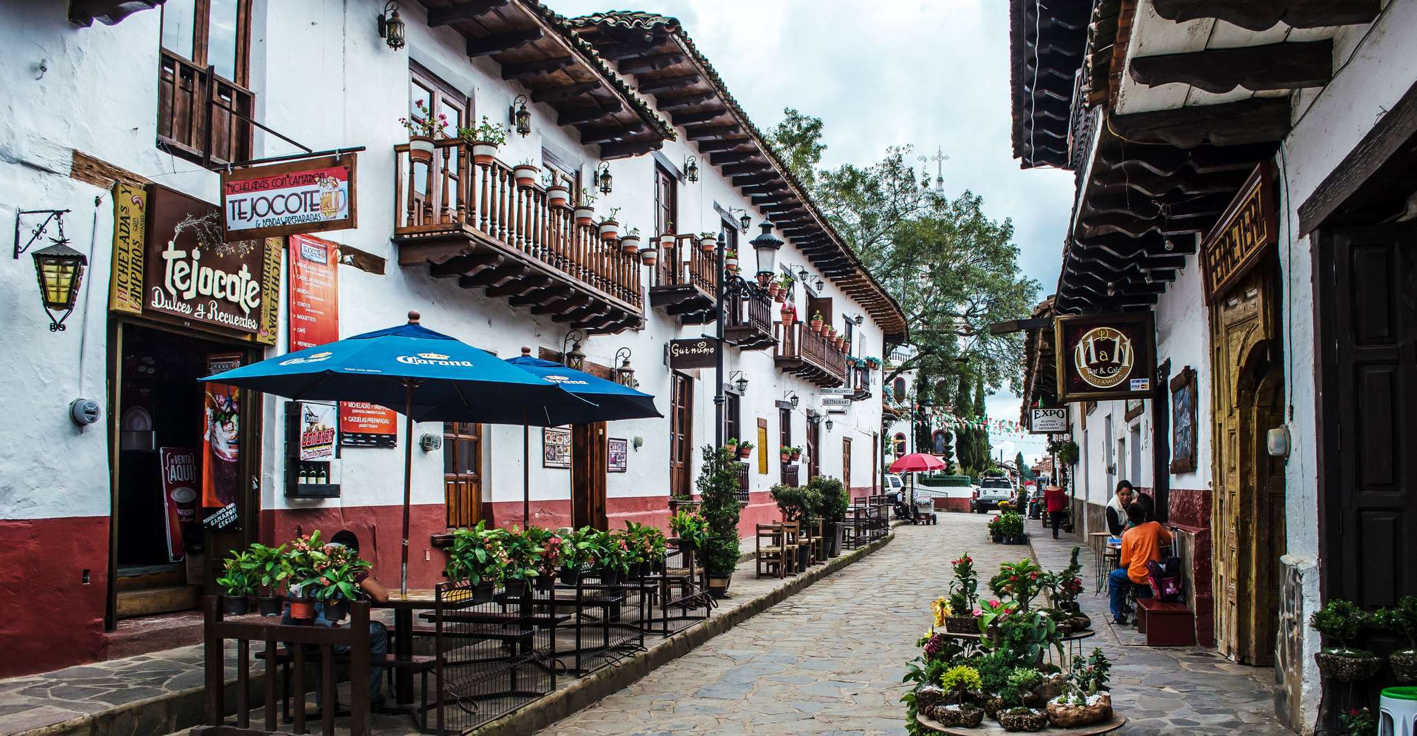 Guadalajara, Mazamitla Tour and Mundo Aventura with Safari - Hizvo