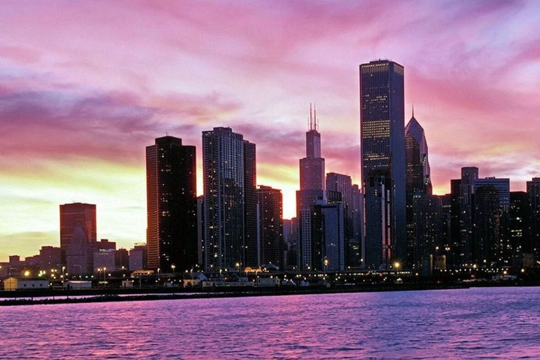 Chicago: Lake Michigan Skyline Cruise Lake Michigan Skyline Cruise in English