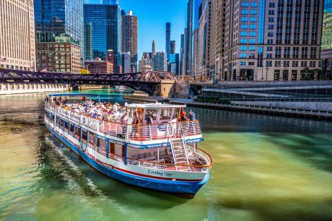 シカゴ川：建築物クルーズ＆優先乗船