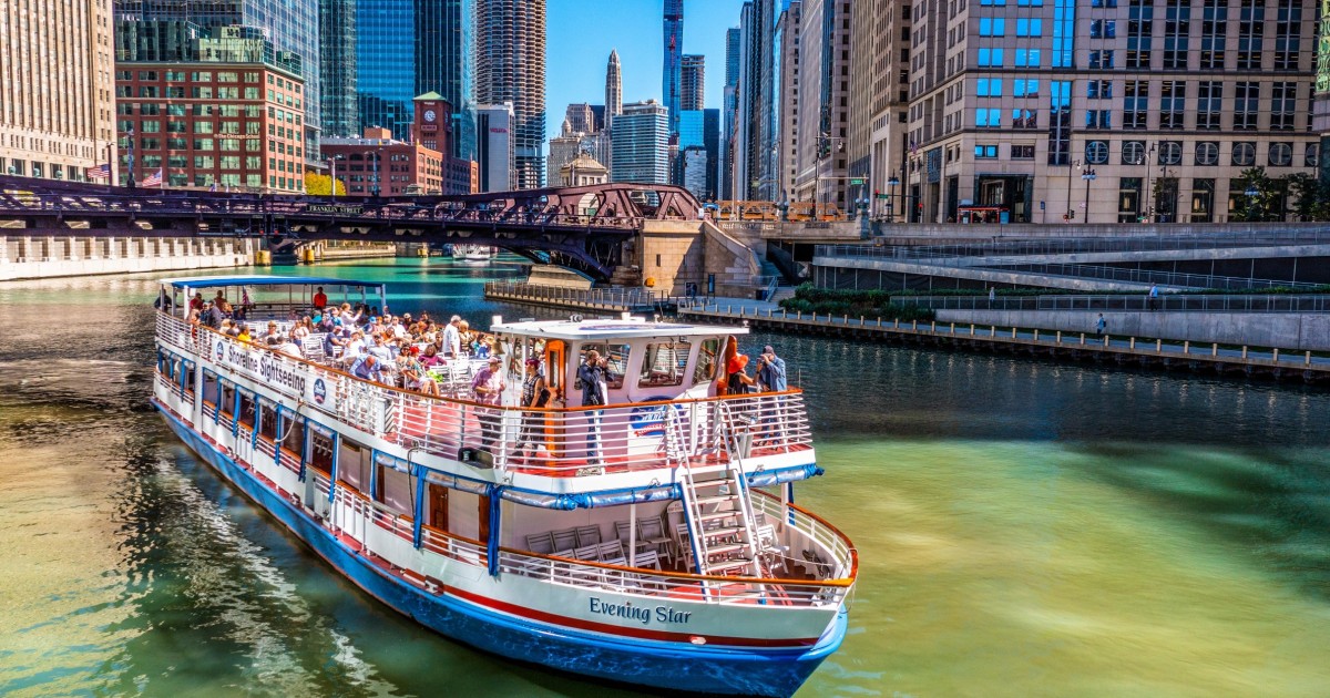 chicago river cruise tour