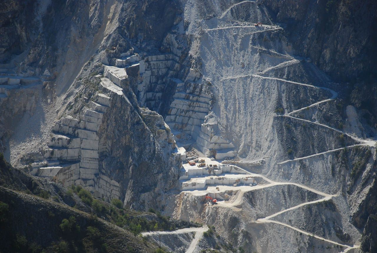 Ab Carrara: Marmorbrüche Jeep-Tour mit Lardo-Verkostung