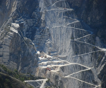 From Carrara: Marble Quarries Jeep Tour with Lardo Tasting