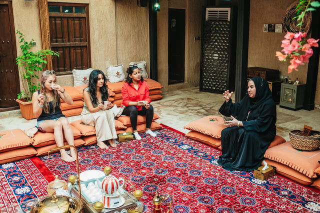 Dubai: esperienza della colazione culturale degli Emirati