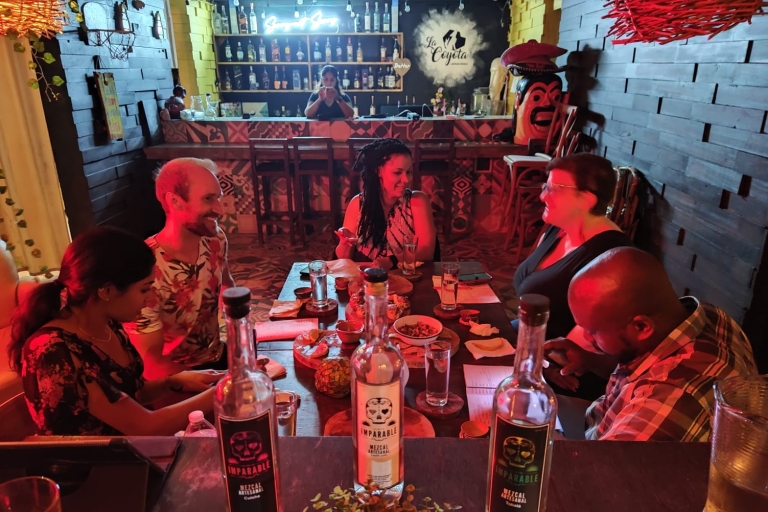 Cancún: Mistrzowska klasa degustacji Craft MezcalWspólne doświadczenie