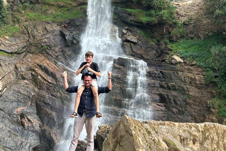 From Kandy to Nuwara Eliya & Moon Plains – Tuk‑Tuk Day Tour From Kandy: Moon Plains Highlands Viewpoint Experience