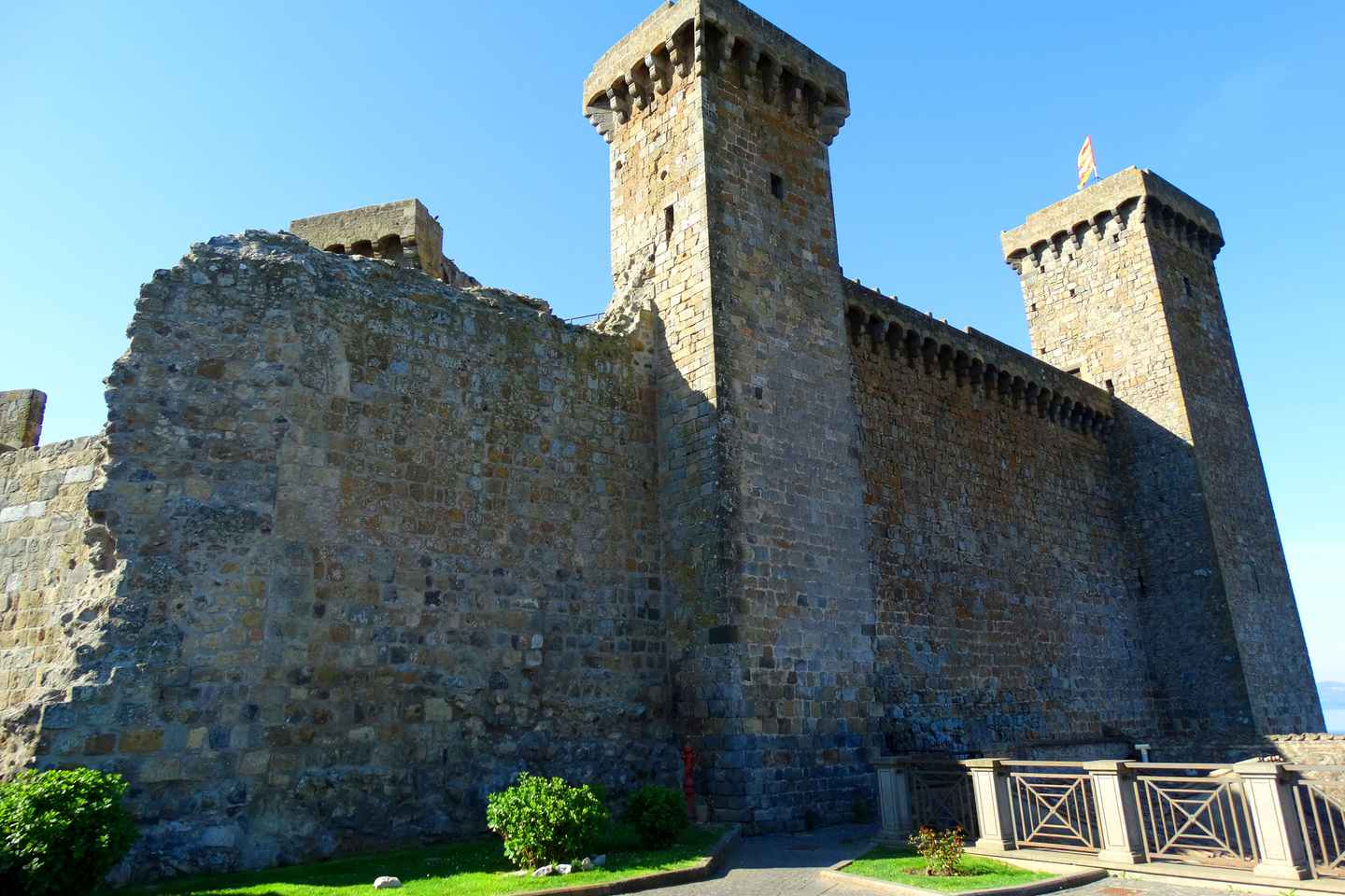 Tour privato di Bolsena: viste mozzafiato sul lago