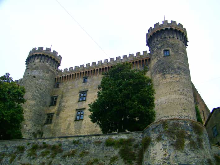 Bracciano: Private Tour with Odescalchi Castle Visit