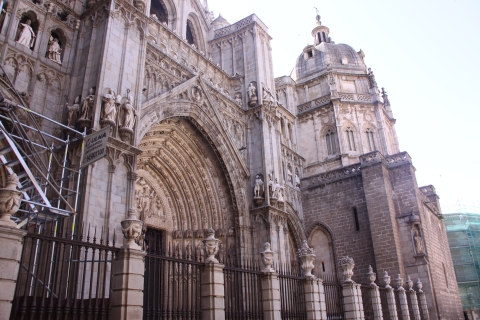 From Madrid: Toledo Cathedral & Jewish Quarter Half-Day Tour Half Day Tour with El Greco and Jewish Synagogue