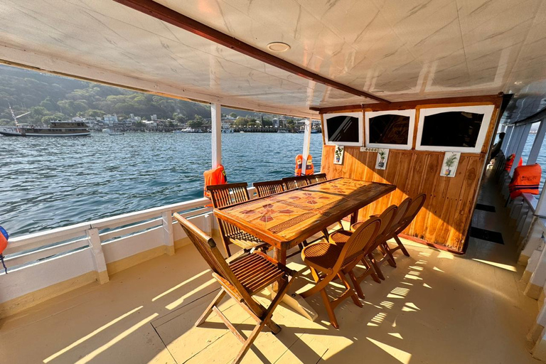 From Labuan Bajo: 3-Day Komodo Islands Liveaboard Tour Steel Liveaboard- Standard Boat- 3D2N Komodo Tour