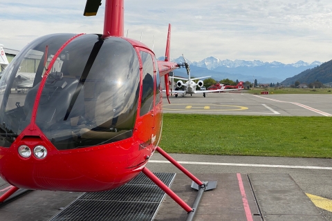 Bern: Privater 54-minütiger Hubschrauberflug mit Jura und Seeland