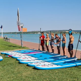 Tihany: Stand Up Paddleboarding Course at Lake Balaton