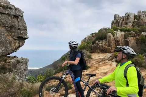 De Cape Town: visite panoramique en vélo électrique de la montagne de la Table avec déjeuner