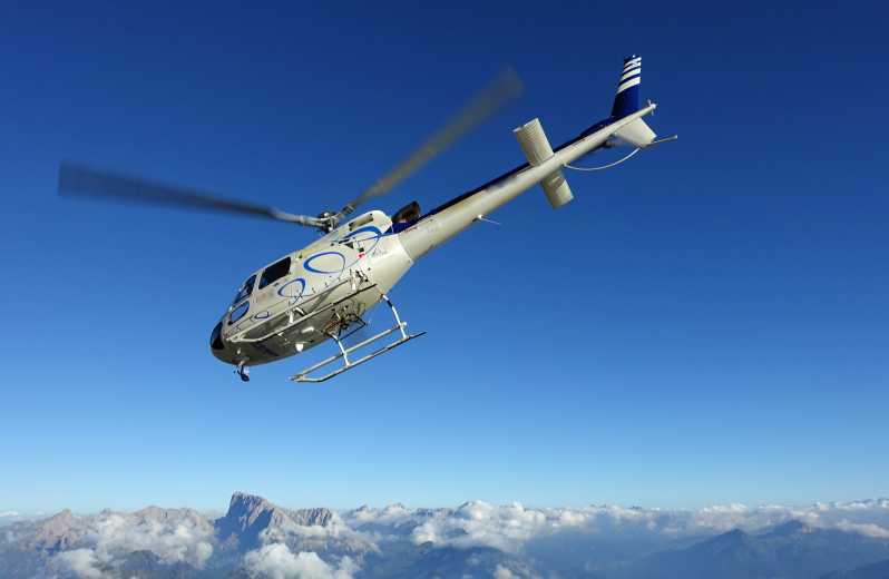 Berna: Voo particular de helicóptero de 54 minutos para Jura e Seeland