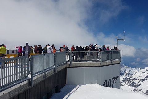 Schilthorn Adventure Small Group Tour from Interlaken From Interlaken: Schilthorn James Bond Tour with Cable Car