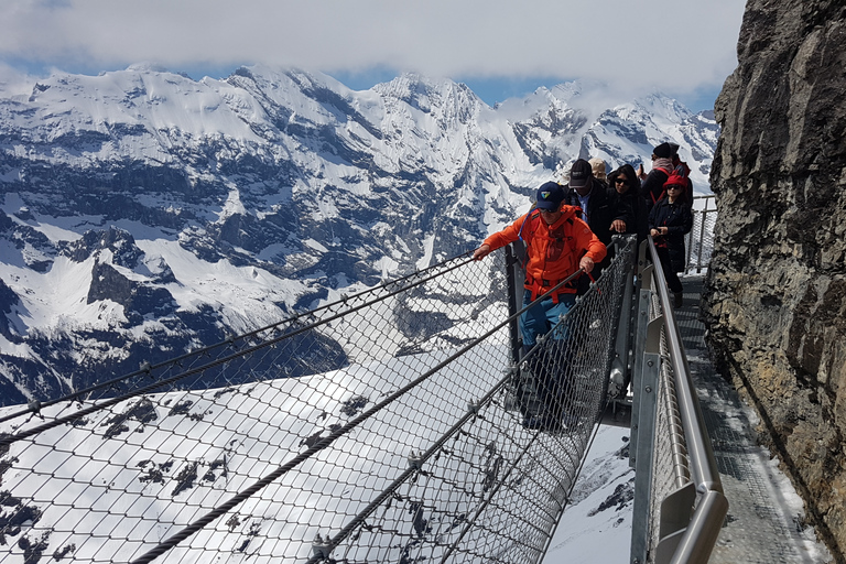 Schilthorn Adventure Small Group Tour from Interlaken From Interlaken: Schilthorn James Bond Tour with Cable Car