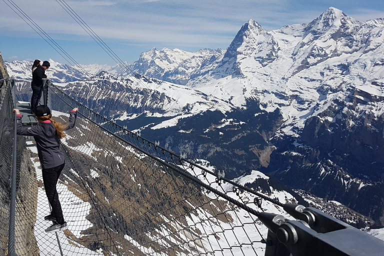 Schilthorn Adventure Small Group Tour from Interlaken From Interlaken: Schilthorn James Bond Tour with Cable Car