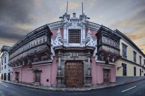 Lima : Recorrido a pie con guía por los lugares de visita obligadaLima : 3 horas de visita a lugares imprescindibles en tour a pie en grupo reducido