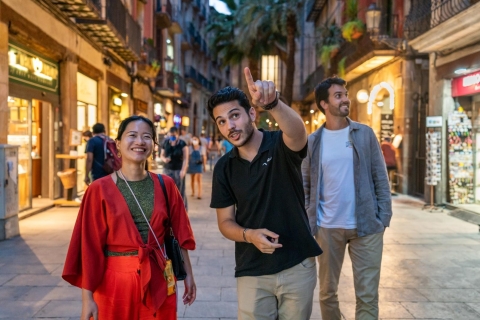 Tapas, Friends & Wine: Walking Food Tour with 3 Local Bars Barcelona: Tapas and Wine Tour Through 3 Districts