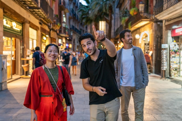 Tapas, Friends & Wine: Walking Food Tour with 3 Local Bars Barcelona: Tapas and Wine Tour Through 3 Districts