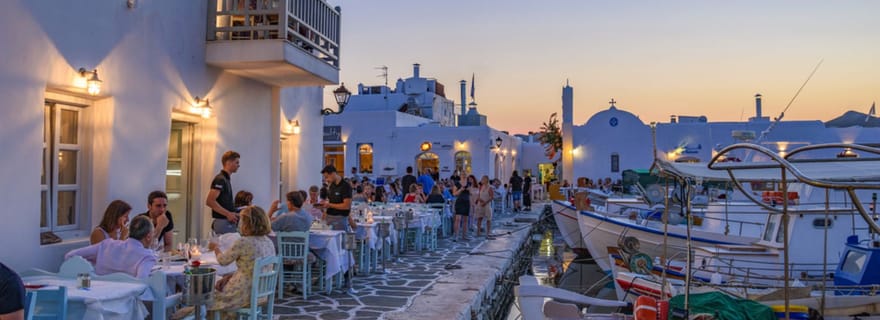Paros : visite exclusive des temps forts au coucher du soleil en minivan de luxe