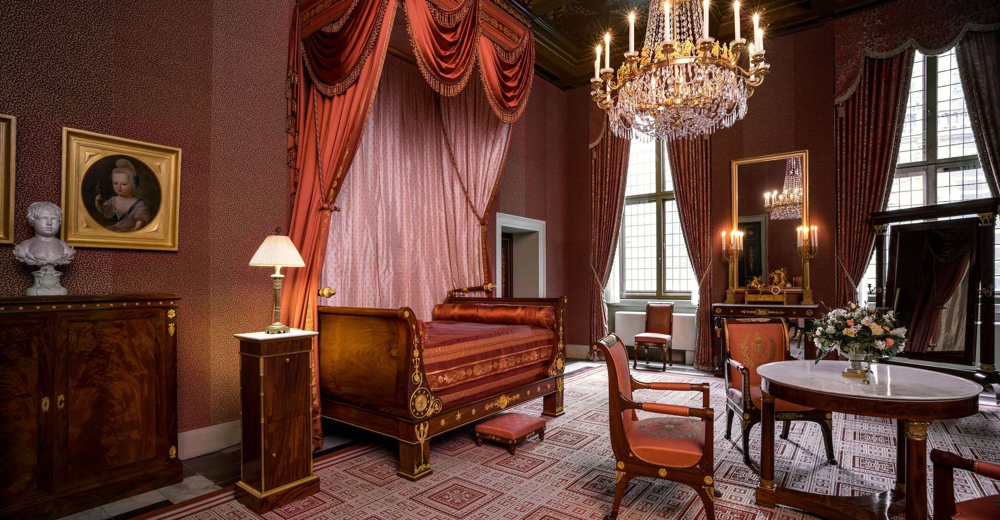 Amsterdam: Royal Palace Entry Ticket + Audio guide photo 9