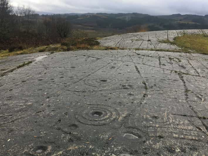 Ballochista: Standing Stones, Inverarayn linna ja Highlandsin ylängöt |  GetYourGuide