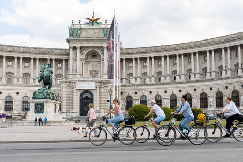 Vienna: Small-Group Bike Tour with a Guide Bike Tour in German