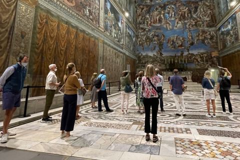 Sistine Chapel and St. Peter's Basilica: Early Morning Tour