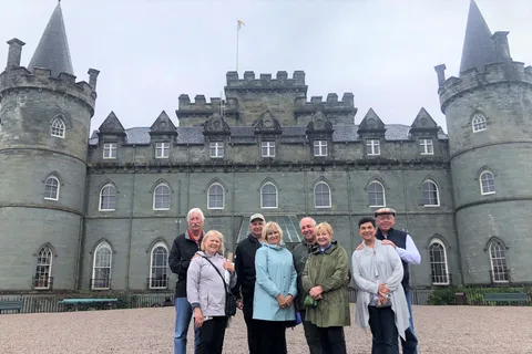 Au départ de Glasgow : Circuit des pierres, châteaux et Highlands