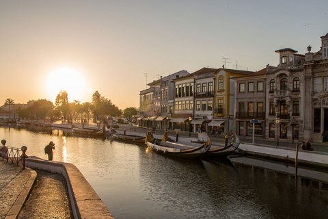 Lissabon: privétransfer naar Porto met Aveiro & Fatima Tour