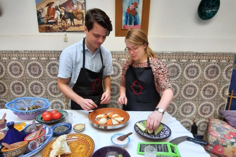 Marrakech: cours de cuisine marocaine traditionnelle et visite du marchéCours de cuisine privé