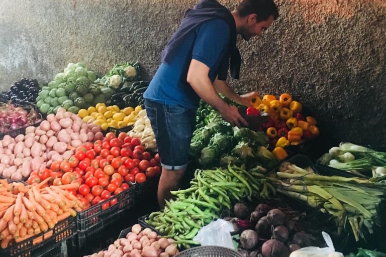 Marrakech: cours de cuisine marocaine traditionnelle et visite du marchéCours de cuisine privé