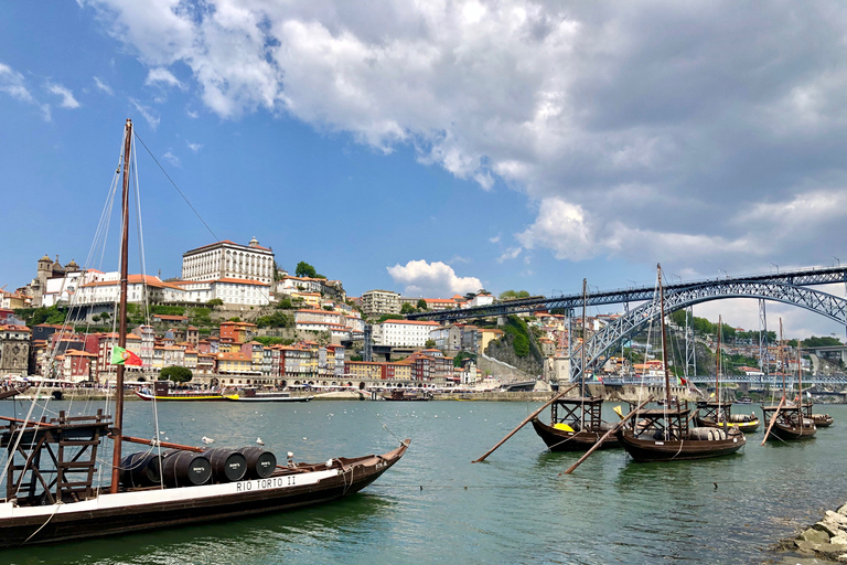 Porto : visite guidée à pied de la ville et dégustations de vins de PortoVisite à pied et vin de Porto