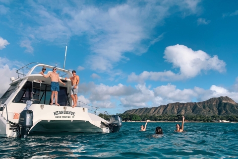 Honolulu: crucero privado en catamarán con esnórquel