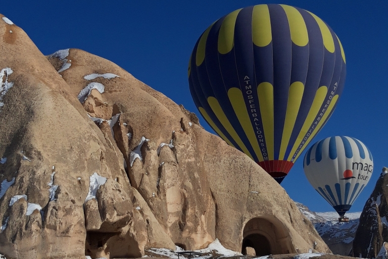 Cappadoce : Vol en montgolfière au lever du soleil