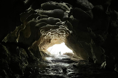 De Tirana: randonnée dans la grotte de Pellumbas et le canyon d'Erzeni